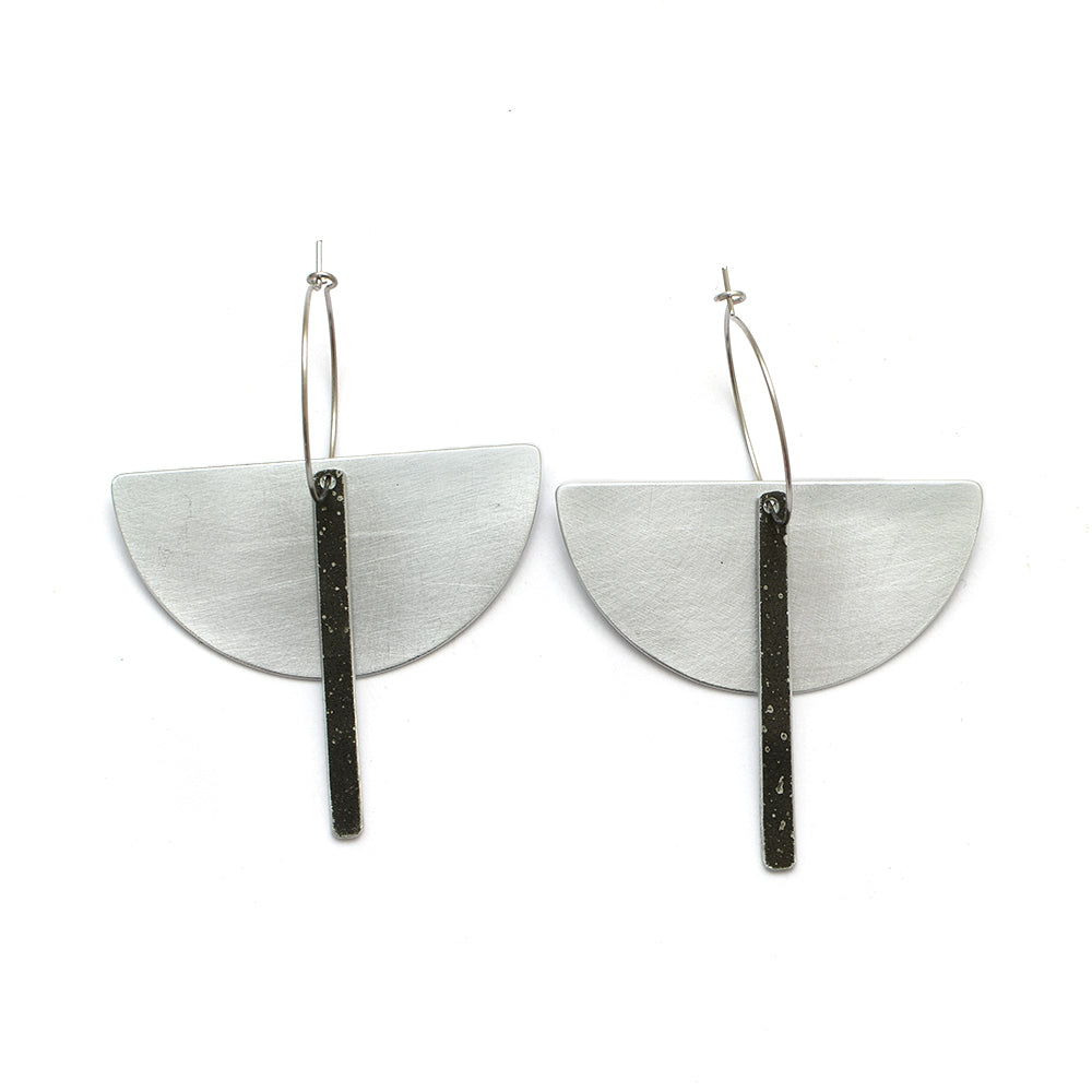 MOND ZINC EARRINGS