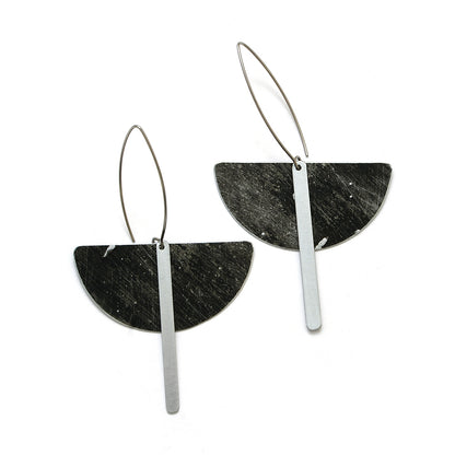 MOND VIGO EARRINGS