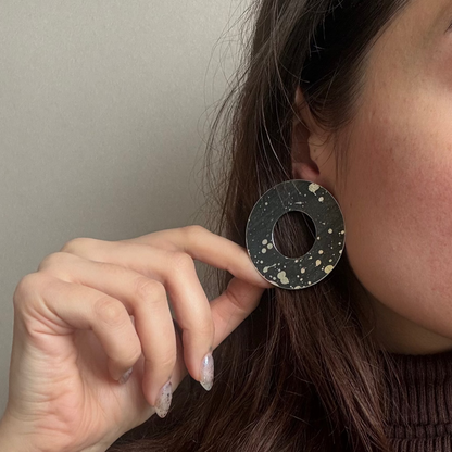 CAILLOU VOID EARRINGS