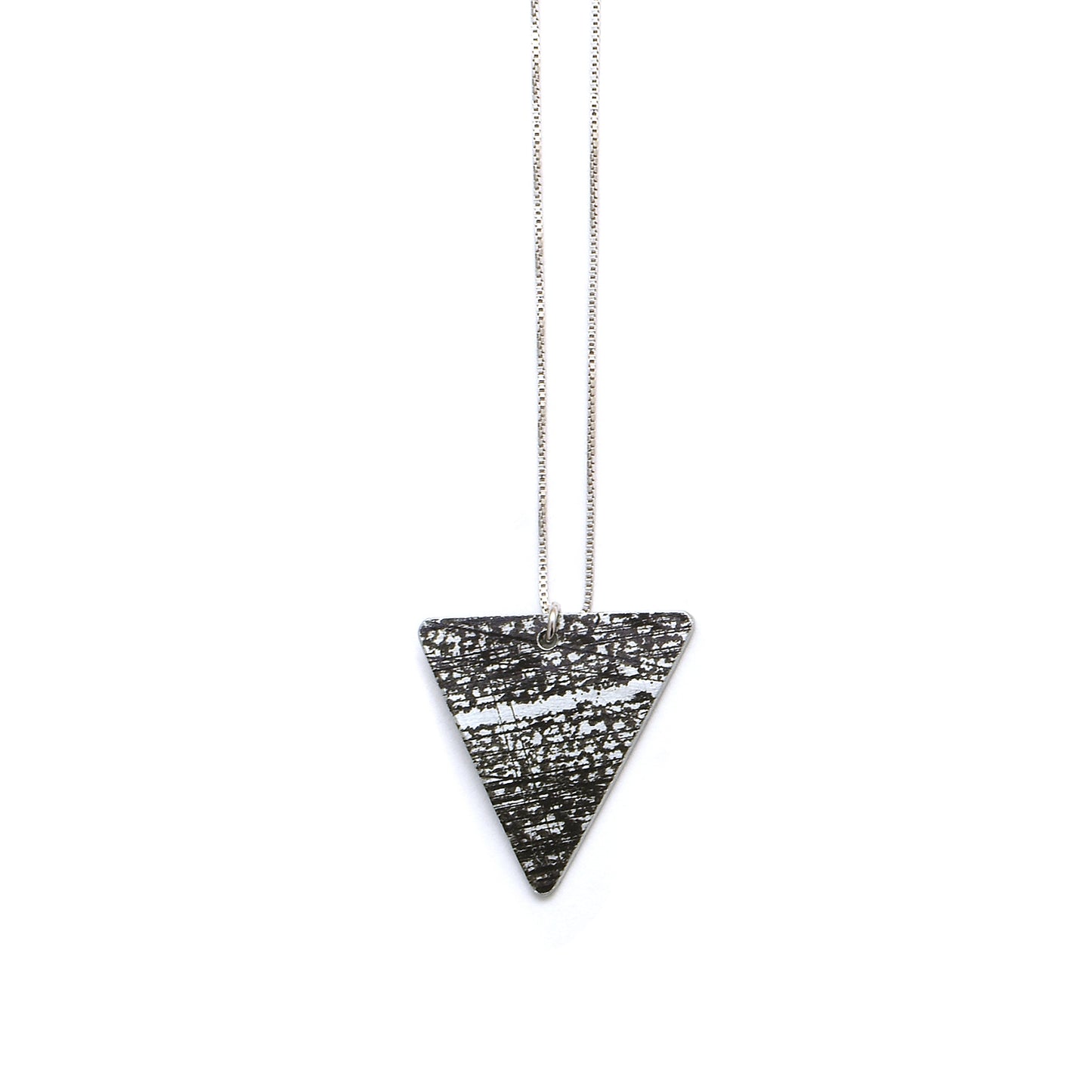TROKUT TINTA NECKLACE