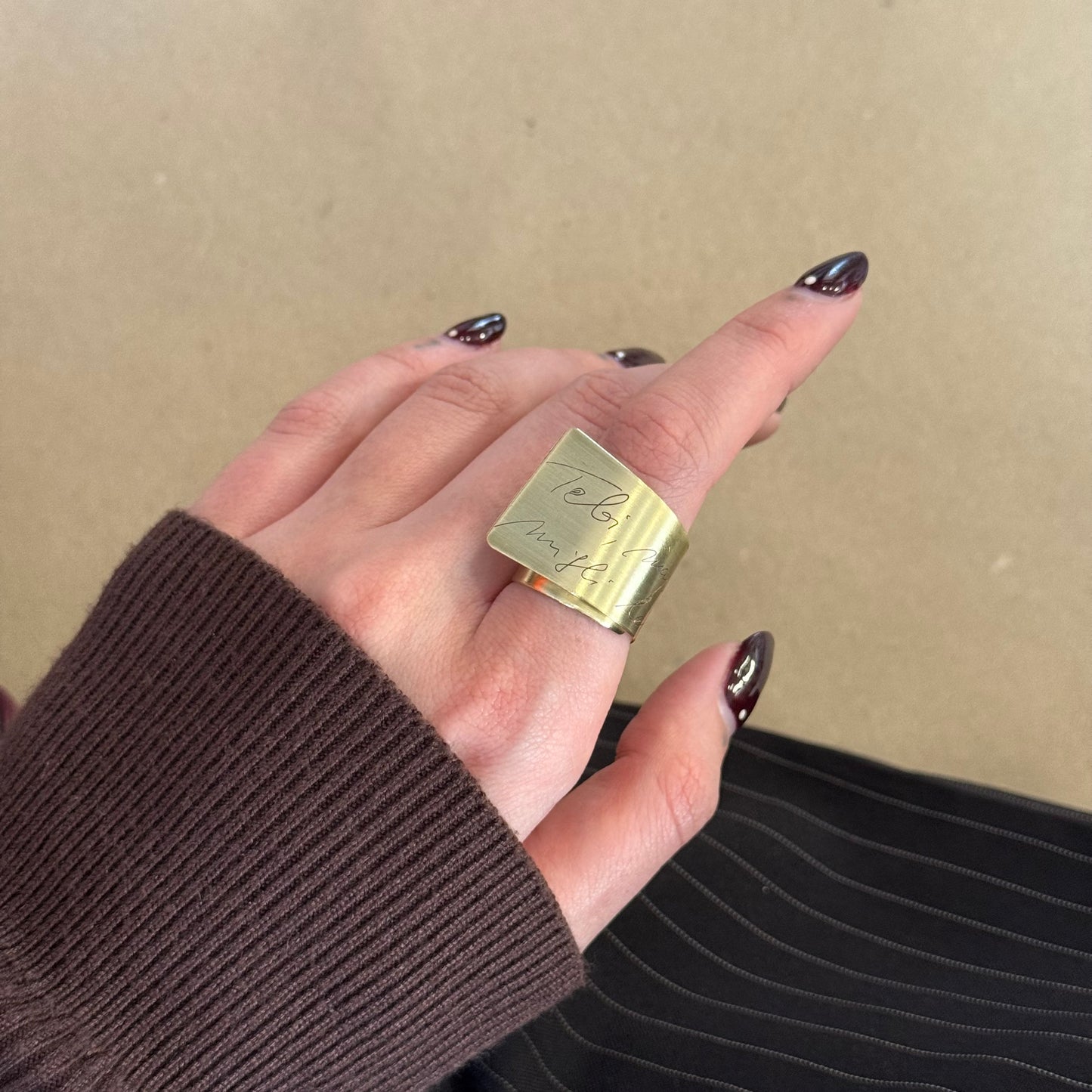 WOMEN'S VAL SEVDALINKA RING