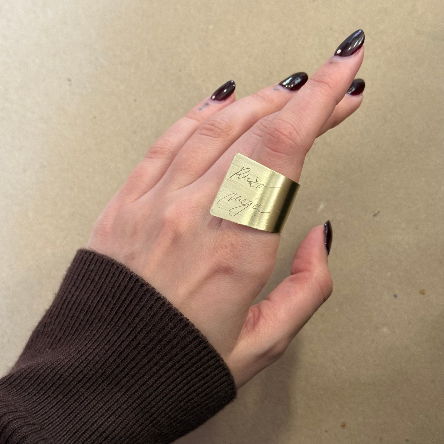 WOMEN'S VAL SEVDALINKA RING