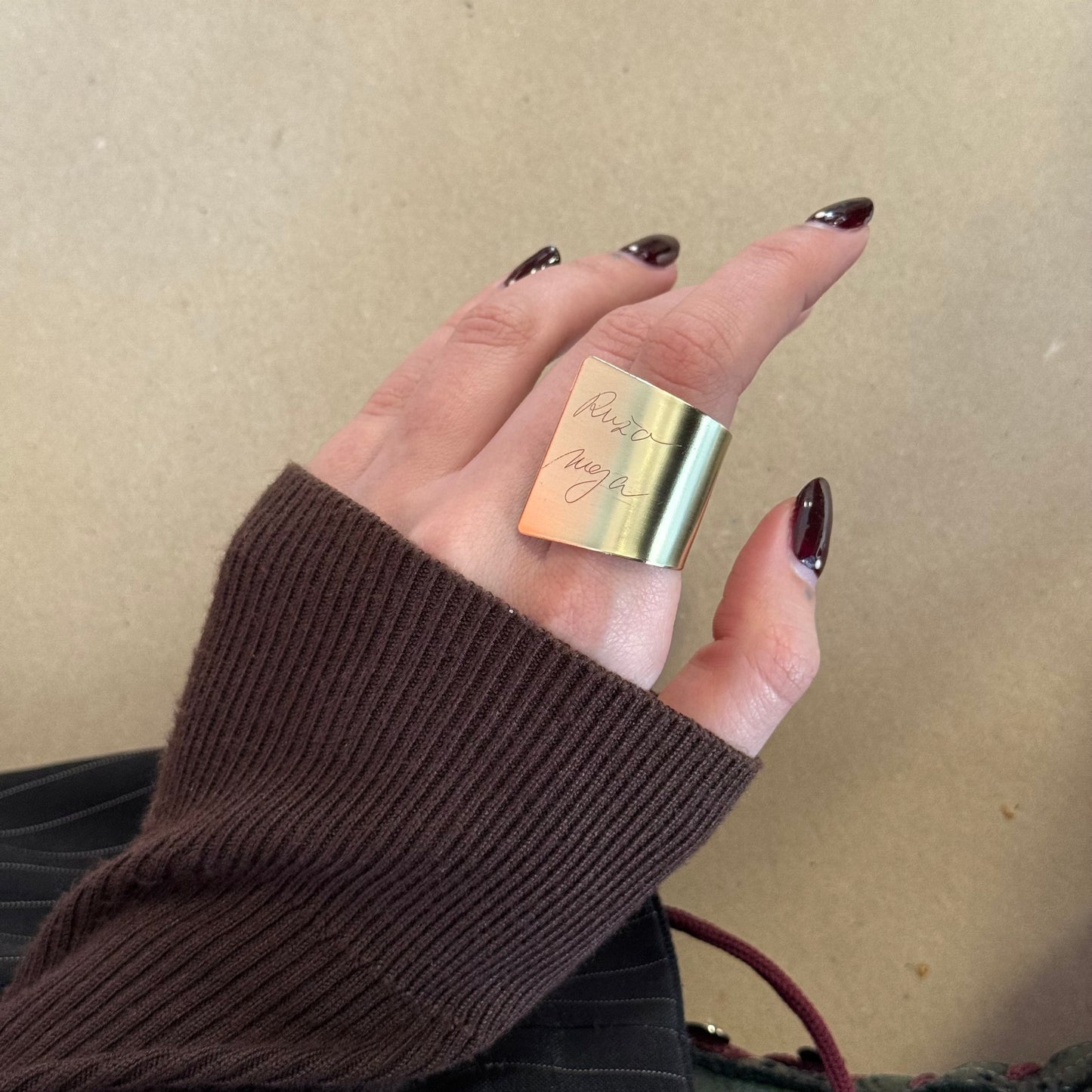 WOMEN'S VAL SEVDALINKA RING