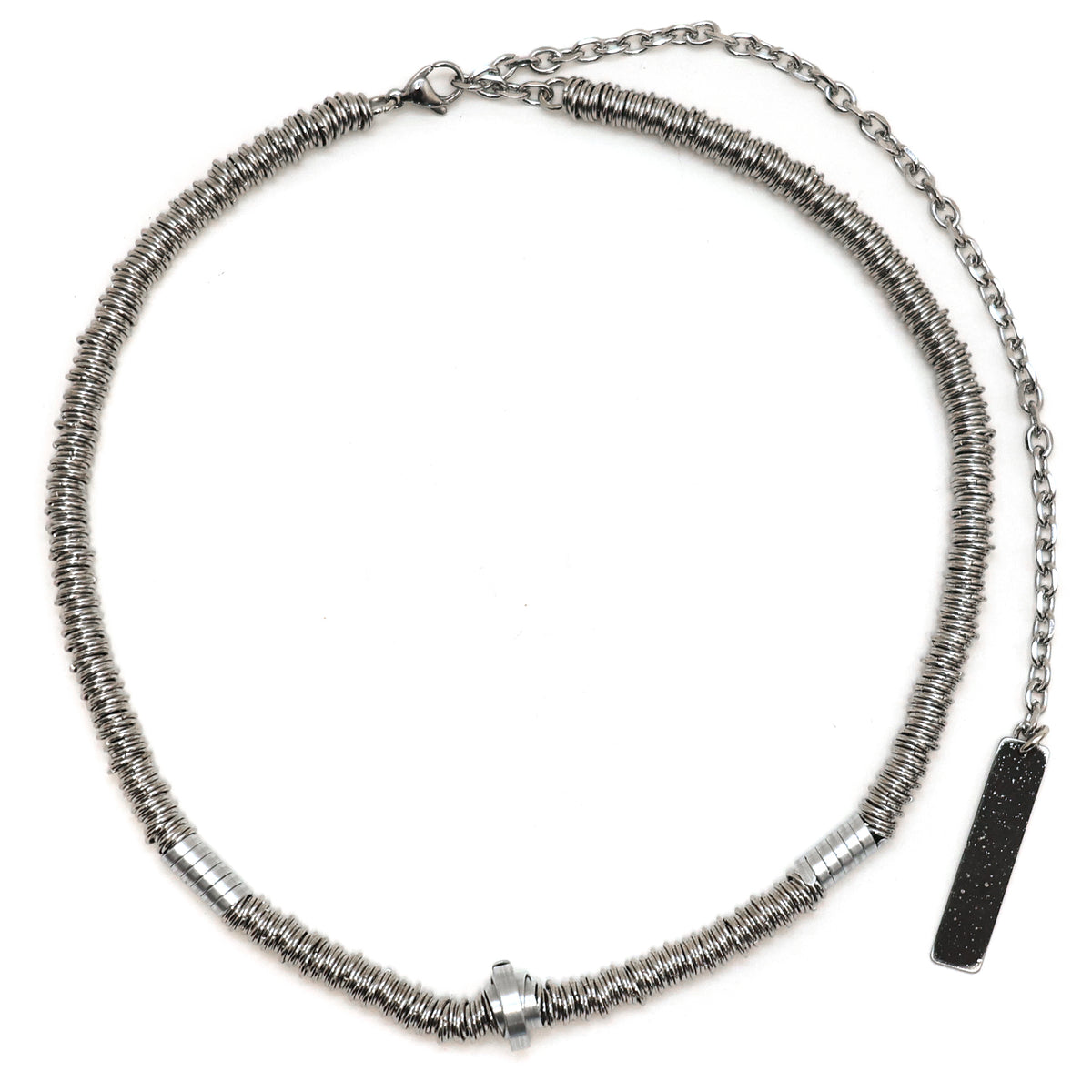 SHARK RUSH NECKLACE